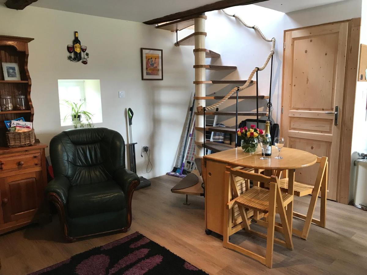 Ferme De Noyes Cottage Sourdeval Εξωτερικό φωτογραφία